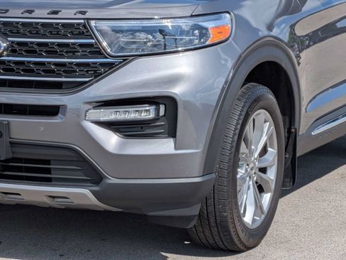 Used 2023 Ford Explorer XLT w/ Equipment Group 202A AWD/4WD image 10