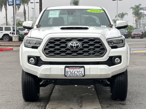 Used 2023 Toyota Tacoma 4x4 Double Cab image 9