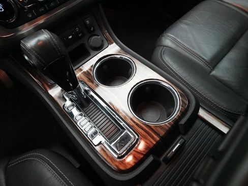 Used 2014 GMC Acadia Denali image 18