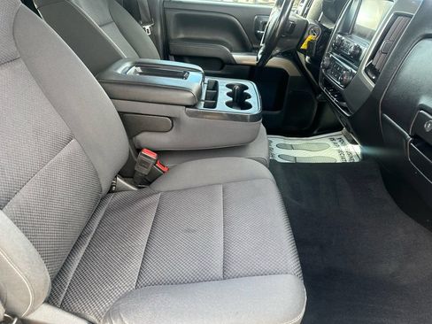 Used 2019 Chevrolet Silverado 1500 LT AWD/4WD image 15