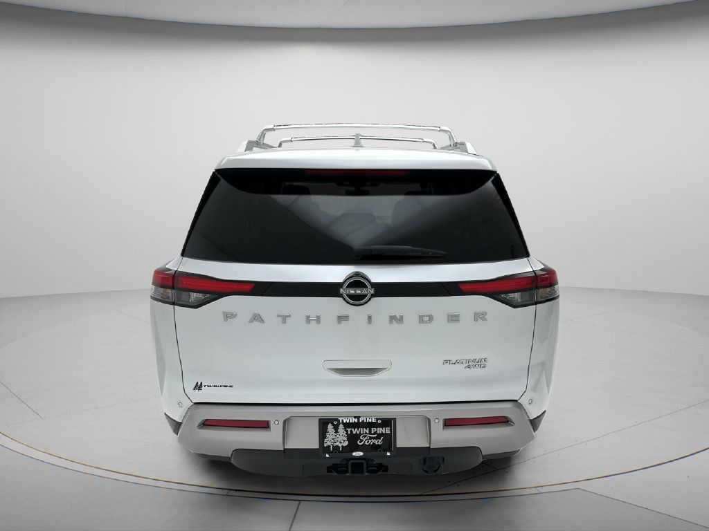 Used 2025 Nissan Pathfinder Platinum AWD/4WD image 7