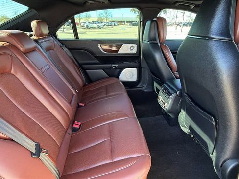 Used 2020 Lincoln Continental Reserve w/ Luxury Package image 41