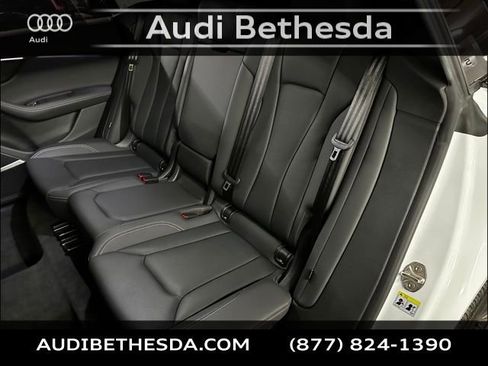 Certified 2025 Audi Q8 Premium Plus image 30