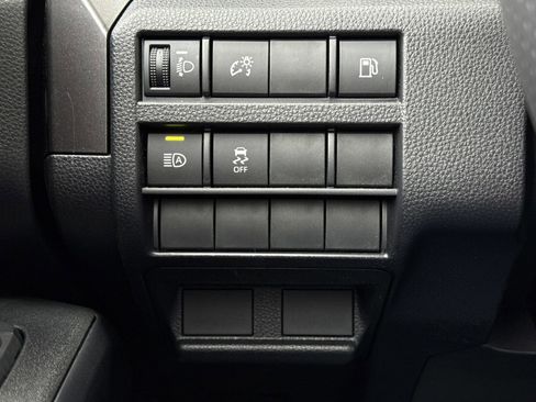 Used 2025 Toyota 4Runner SR5 image 21