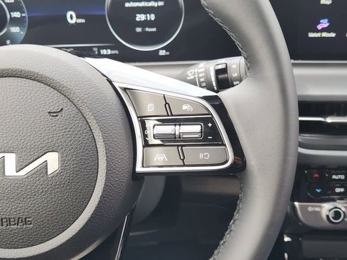 New 2026 Kia Seltos EX image 25