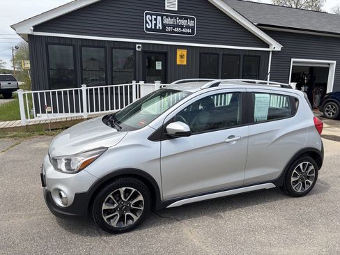 Used 2017 Chevrolet Spark ACTIV FWD image 2