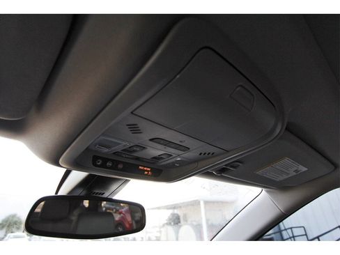 Used 2023 Chevrolet Blazer LT image 8