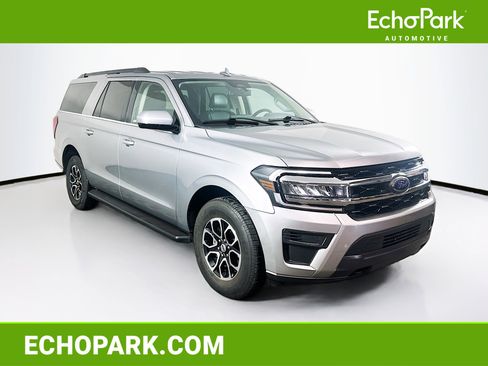 Used 2023 Ford Expedition Max XLT image 1