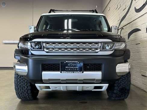 Used 2007 Toyota FJ Cruiser 4WD image 10