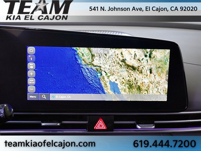 Used 2024 Hyundai Elantra SEL FWD image 25
