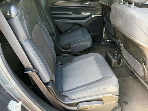 Used 2024 Jeep Grand Cherokee L Laredo RWD image 30