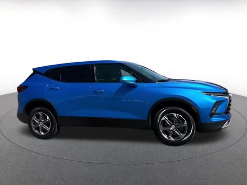 Used 2026 Chevrolet Blazer LT FWD image 16
