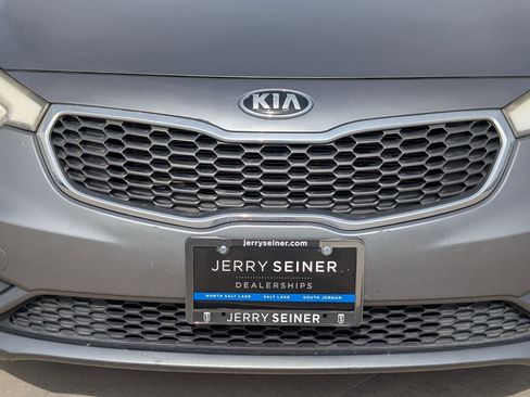 Used 2016 Kia Forte LX w/ LX Popular Plus Package image 9