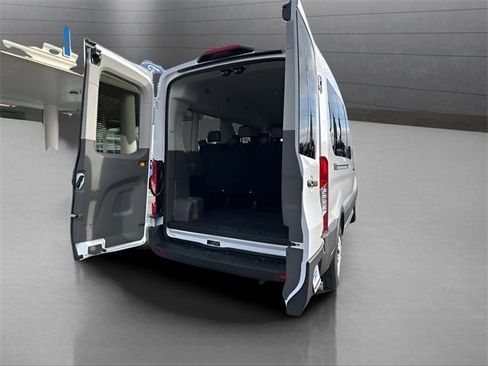 Used 2024 Ford Transit 350 XL image 9