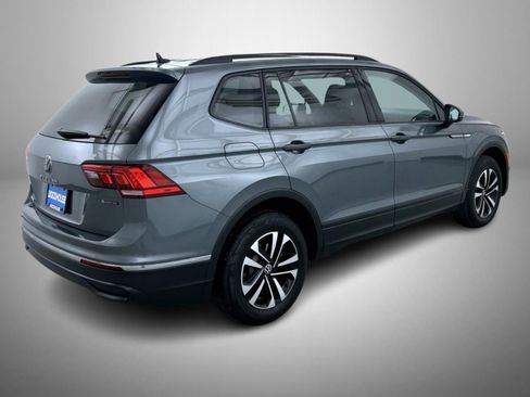 Used 2022 Volkswagen Tiguan S image 5