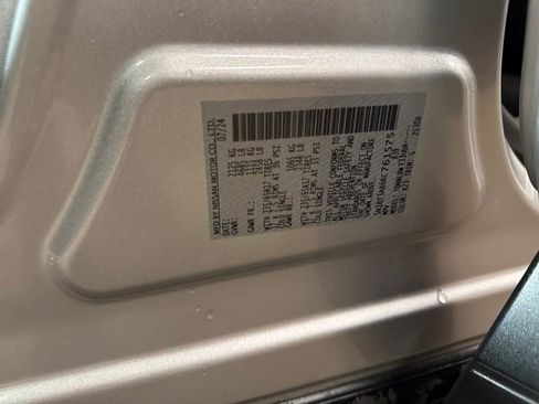 Certified 2024 Nissan Rogue S image 28