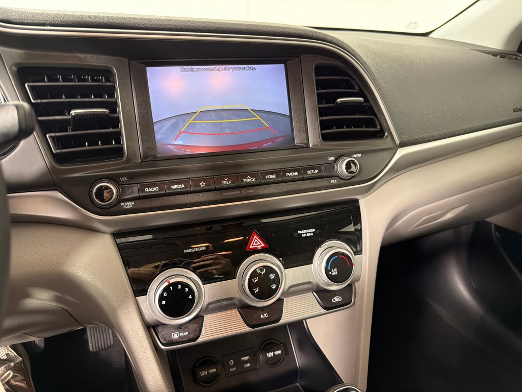 Used 2019 Hyundai Elantra SEL FWD image 13