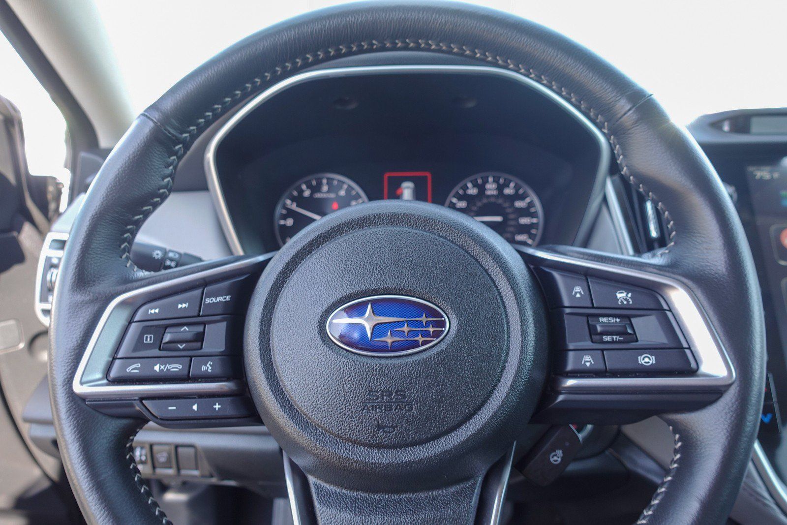 Certified 2025 Subaru Outback Limited AWD/4WD image 15