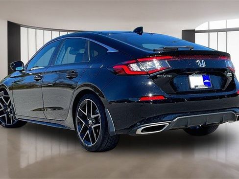 Certified 2024 Honda Civic Sport Touring image 4