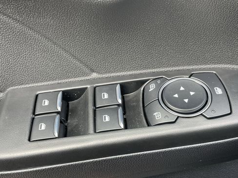 New 2026 Ford Escape SE image 17