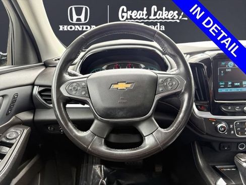 Used 2019 Chevrolet Traverse Premier w/ Driver Confidence II Package FWD image 13
