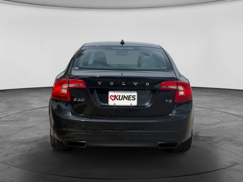 Used 2015 Volvo S60 T5 Platinum FWD image 8