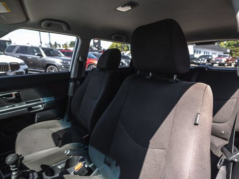 Used 2012 Kia Soul FWD image 12