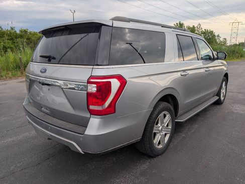 Used 2020 Ford Expedition Max XLT w/ Equipment Group 202A AWD/4WD image 8