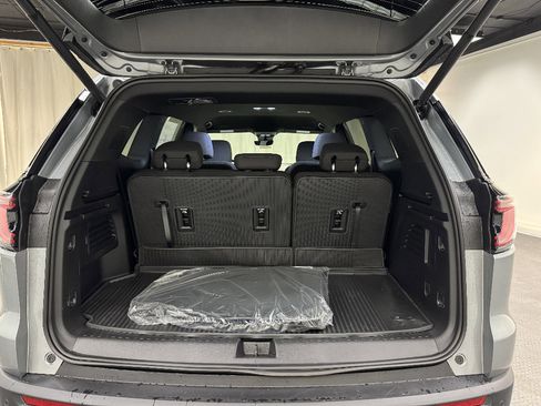 New 2026 GMC Acadia Elevation w/ LPO, Floor Liner Package image 12