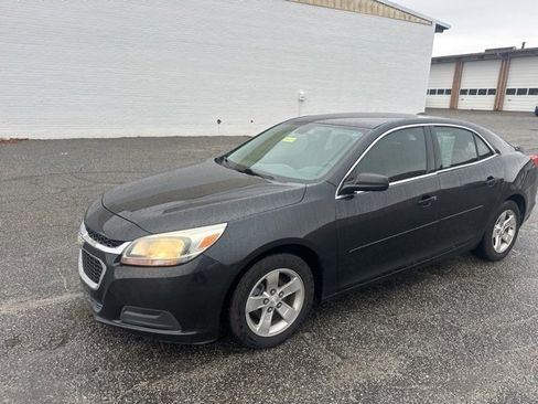Used 2015 Chevrolet Malibu LS w/ Protection Package image 2