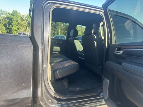 Used 2023 Chevrolet Silverado 1500 High Country w/ High Country Premium Package AWD/4WD image 40