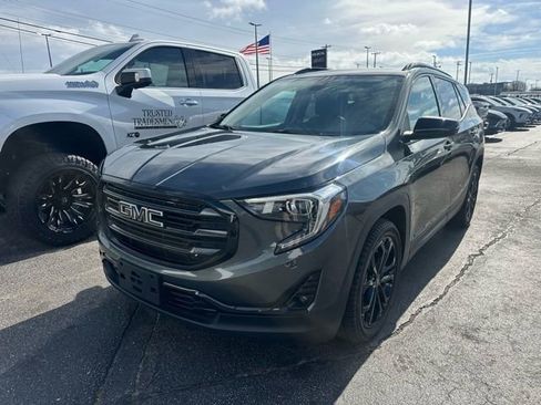 Used 2021 GMC Terrain SLT w/ Infotainment Package II image 5