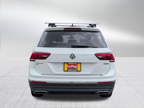 Used 2019 Volkswagen Tiguan SEL Premium w/ 3rd Row Seat Package AWD/4WD image 6