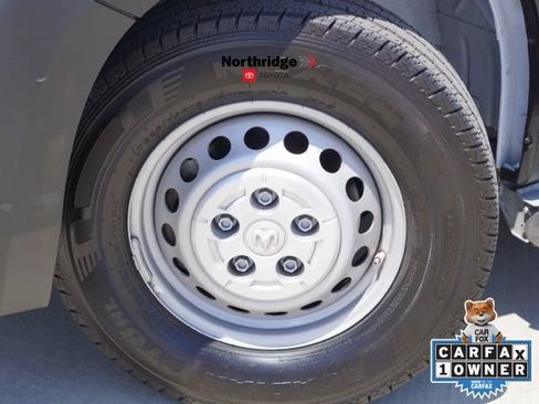 Used 2025 RAM ProMaster 2500 w/ U-Haul Equipment Group FWD image 13