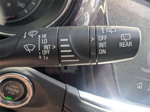 Used 2022 Buick Encore GX Select w/ Sport Touring Package image 27