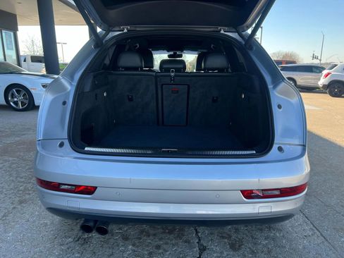 Used 2018 Audi Q3 2.0T Premium Plus w/ Premium Plus Package image 8