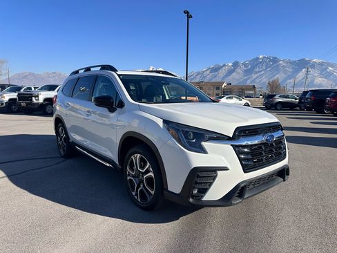 Used 2024 Subaru Ascent Limited w/ Technology Package image 2