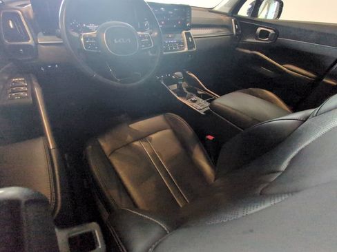 Used 2023 Kia Sorento S FWD image 17
