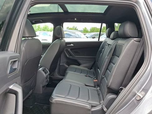 Used 2021 Volkswagen Tiguan SEL Premium R-Line w/ 3rd Row Seat Package AWD/4WD image 10