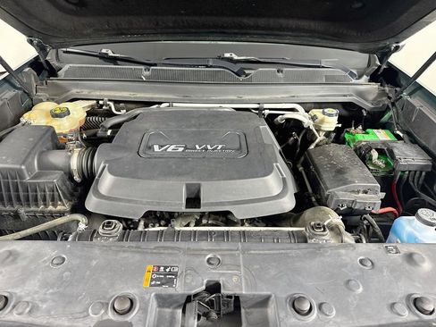 Used 2015 GMC Canyon SLT RWD image 30