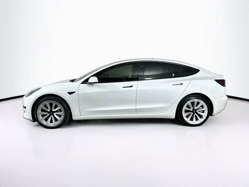 Used 2022 Tesla Model 3 Long Range AWD/4WD image 3