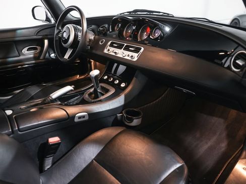 Used 2002 BMW Z8 RWD image 29