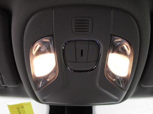 Used 2022 Jeep Compass Trailhawk image 42