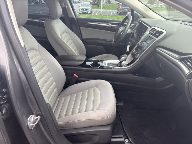 Used 2014 Ford Fusion S FWD image 23