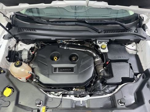 Used 2019 Lincoln MKC Reserve AWD/4WD image 10