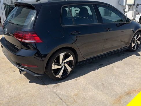 Used 2018 Volkswagen GTI SE FWD image 6