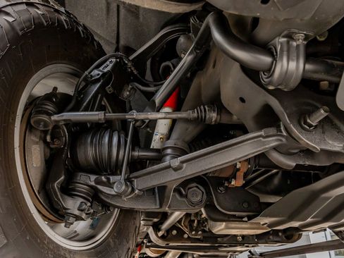 Used 2021 GMC Sierra 3500 Denali w/ Denali Ultimate Package image 13