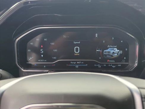 Used 2023 GMC Sierra 1500 Elevation image 9