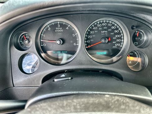 Used 2010 Chevrolet Tahoe LT w/ Texas Edition image 30