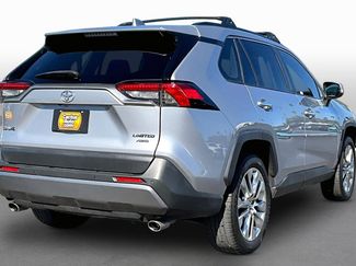 Used 2021 Toyota RAV4 Limited video 2